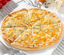 Четыре сыра 38 см традиционное тесто