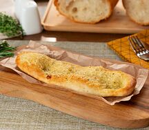 Хрустящая лепёшка Фокачча с пармезаном и пряностями