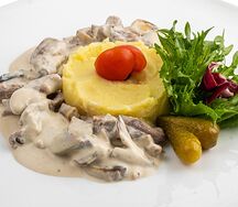 Бефстроганов