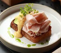 Бриошь с начинкой на выбор