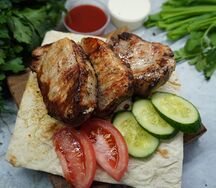 Шашлык из cвинoго карбонада без костей
