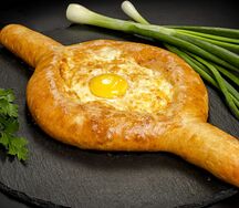 Хачапури по-аджарски