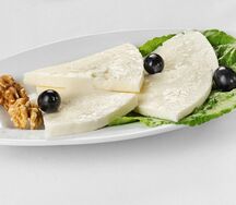 Сыр сулугуни