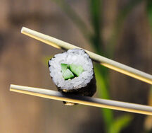 Ролл с огурцом