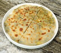 Большой Картофельный пирог с сыром и шпинатом