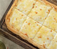 Пицца Римская сырная