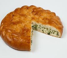 Пирог с зеленым луком и яйцом