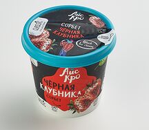 Чёрная клубника