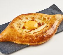 Хачапури по-аджарски
