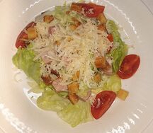 Цезарь с Курицей