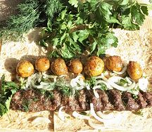 Люля-кебаб из говядины с картофелем