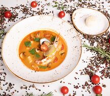Суп Том Ям с морепродуктами