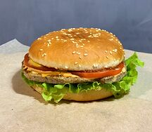 Middle Burger White