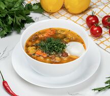 Харчо из говядины с орехами