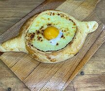 Хачапури по-аджарски
