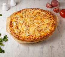Пицца с курицей и сыром