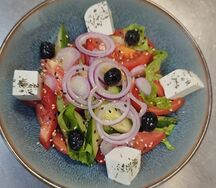 Салат греческий