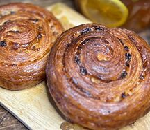 Улитка с изюмом