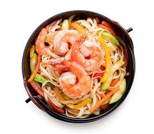 Wok с креветками