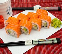 Ролл фирменный Филадельфия De Luxe