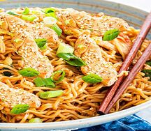 Азиатская лапша с курицей