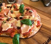 Пицца Мясное ассорти с индейкой