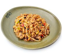 Теппаньяки с курицей и черными бобами