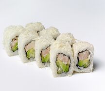 Ролл с курицей в пармезане