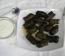 Долма (винoградный лист)