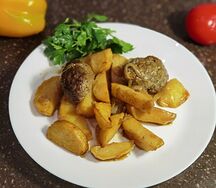 Люля-кебаб в духовке с картошкой