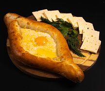 Хачапури по-аджарски