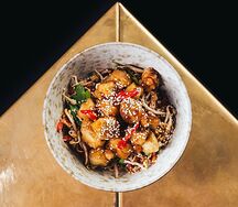 Wok c хрустящими баклажанами