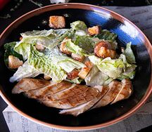 Цезарь с куриной грудкой