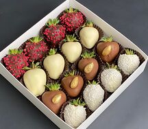 Клубника в шоколаде Скромная улыбка