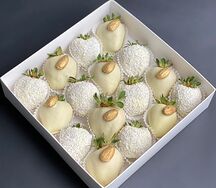 Клубника в шоколаде Raffaello M