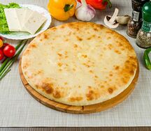 Постный пирог с картофелем и зеленым луком