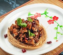 Жареная курица по-сычуански