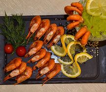 Креветки отварные