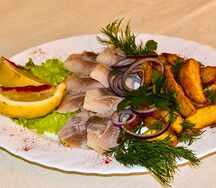 Сельдь с картофелем