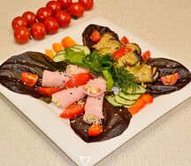 Рулеты из ветчины и сыра