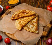 Чебуреки в ассортименте