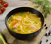 Куриный суп с лапшой
