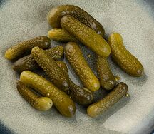 Огурчики маринованные