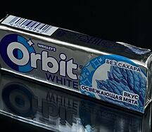Жевательная резинка Orbit White освежающая мята