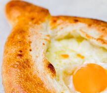 Хачапури по-аджарски