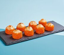 Запеченный ролл Сырный с лососем