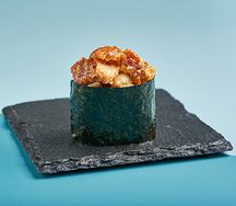 Суши острые с угрём