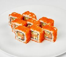 Ролл Калифорния с лососем