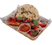 Люля-кебаб из курицы с томатами и чимичурри