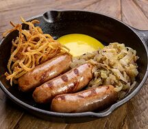 Колбаски мексиканские с кукурузой и чили
